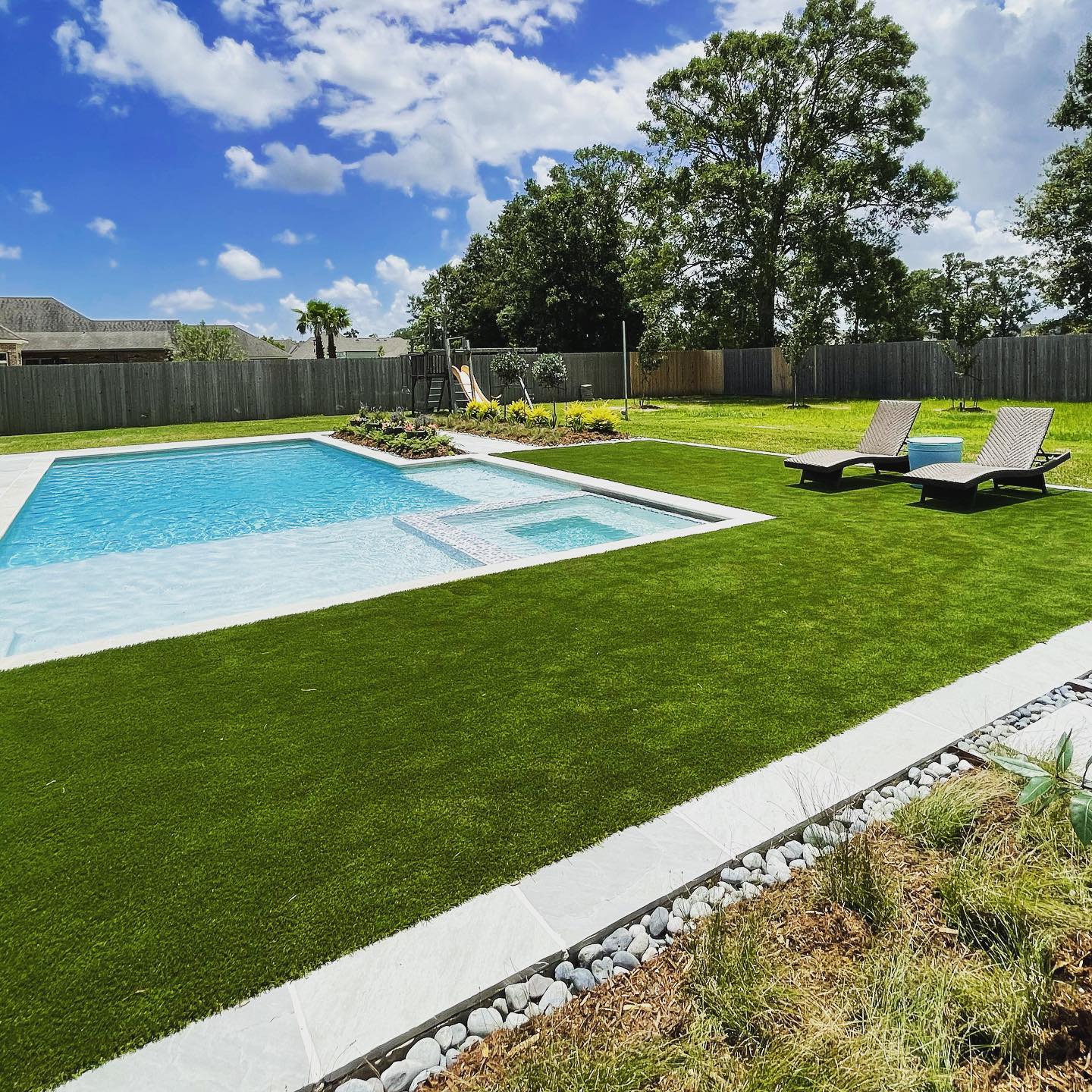 Artificial Grass Installation in Lafayette, Louisiana