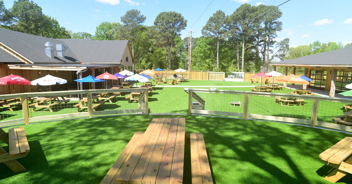 Lamar Yard Restaurant Angle 04 FusionTurf