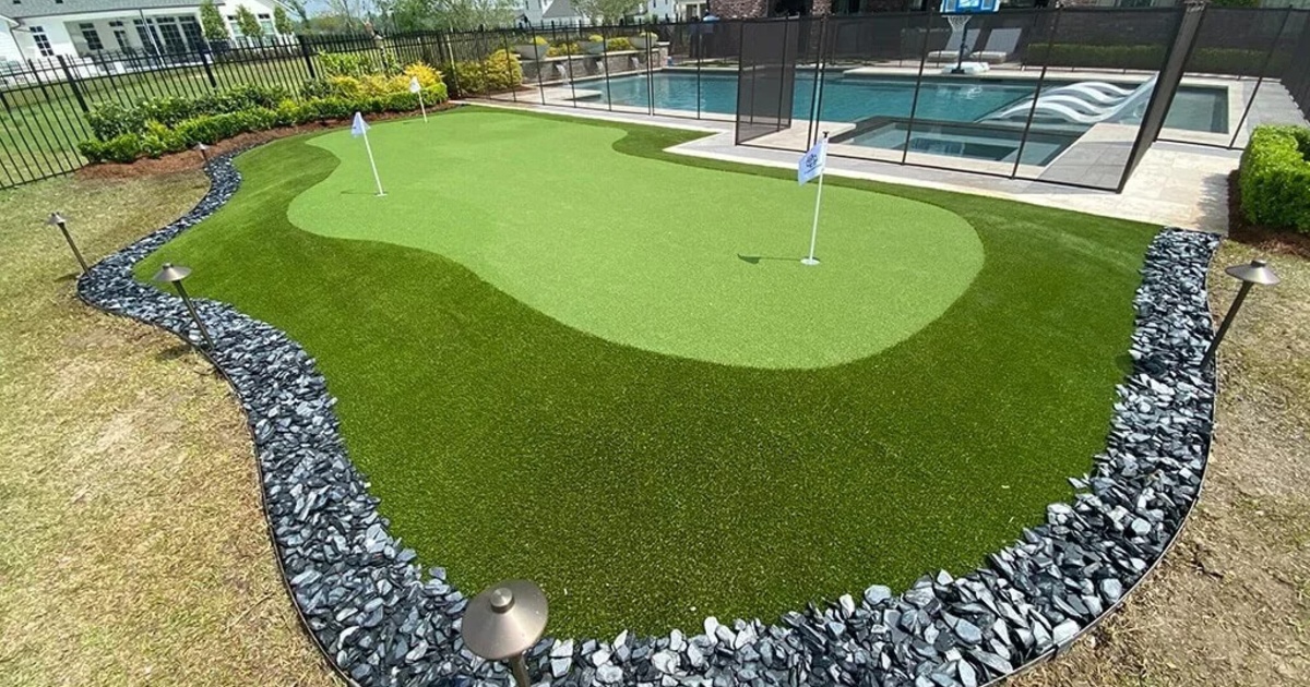 Project: Custom Backyard Putting Green - FusionTurf